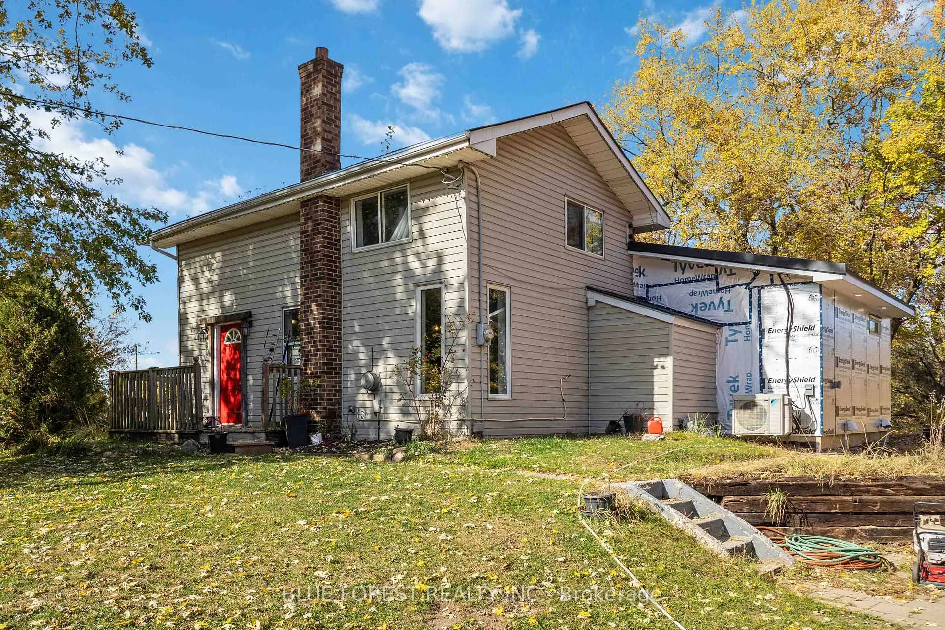 Photo 2 of 22378 Allen Road, Strathroy-Caradoc, Rural Strathroy-Caradoc — HOMEH
