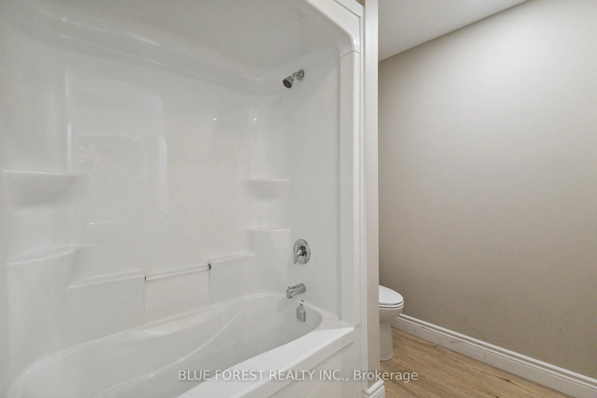 Photo 19 of 22378 Allen Road, Strathroy-Caradoc, Rural Strathroy-Caradoc — HOMEH