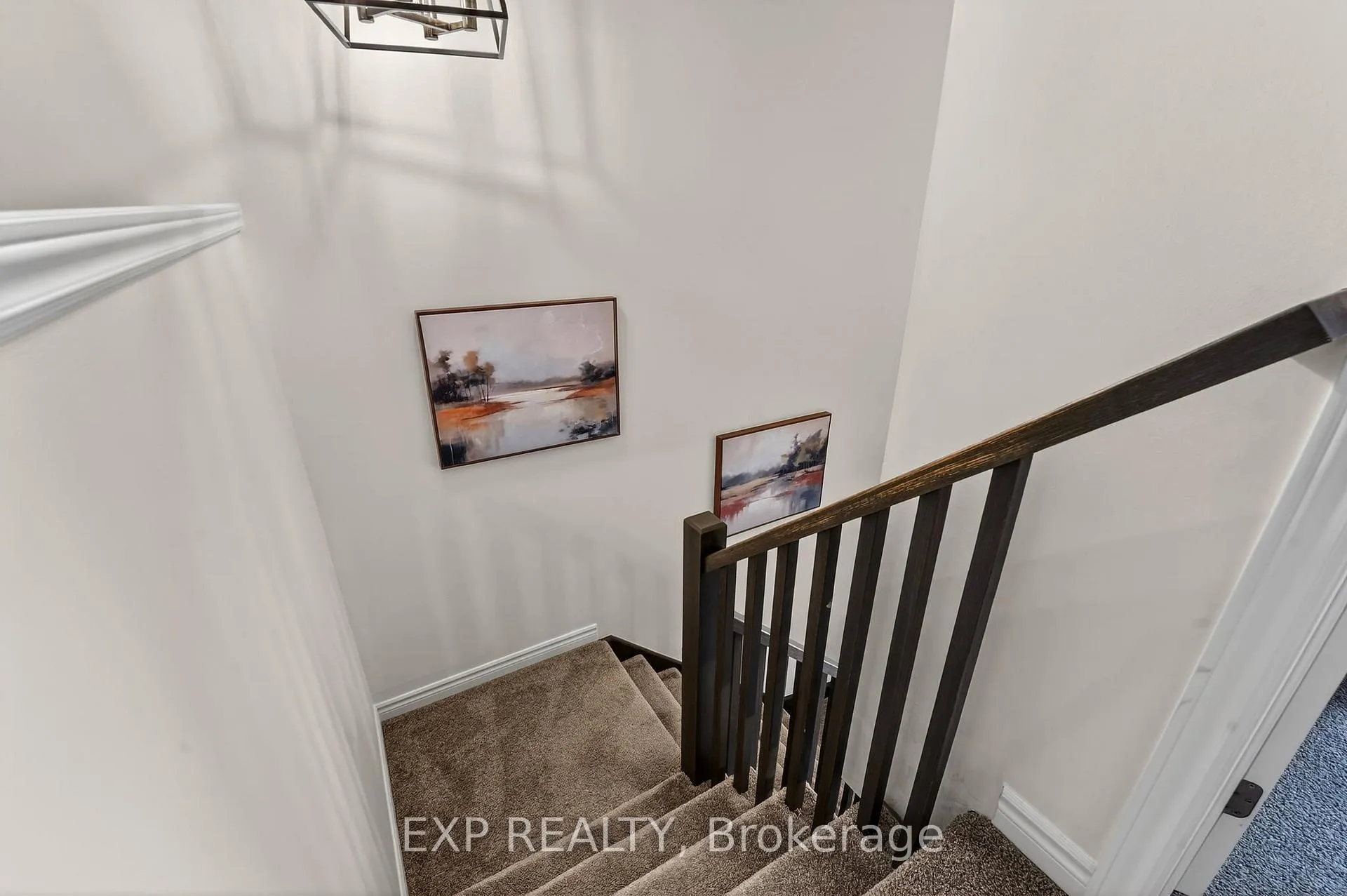 Photo 19 of 4037 Crown Street, Lincoln, Beamsville — HOMEH