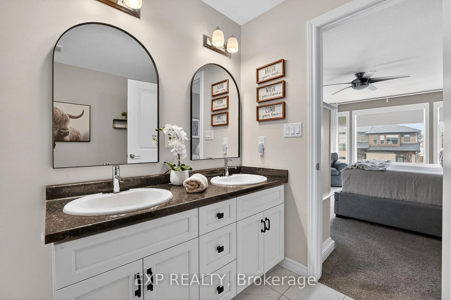Photo 22 of 4037 Crown Street, Lincoln, Beamsville — HOMEH