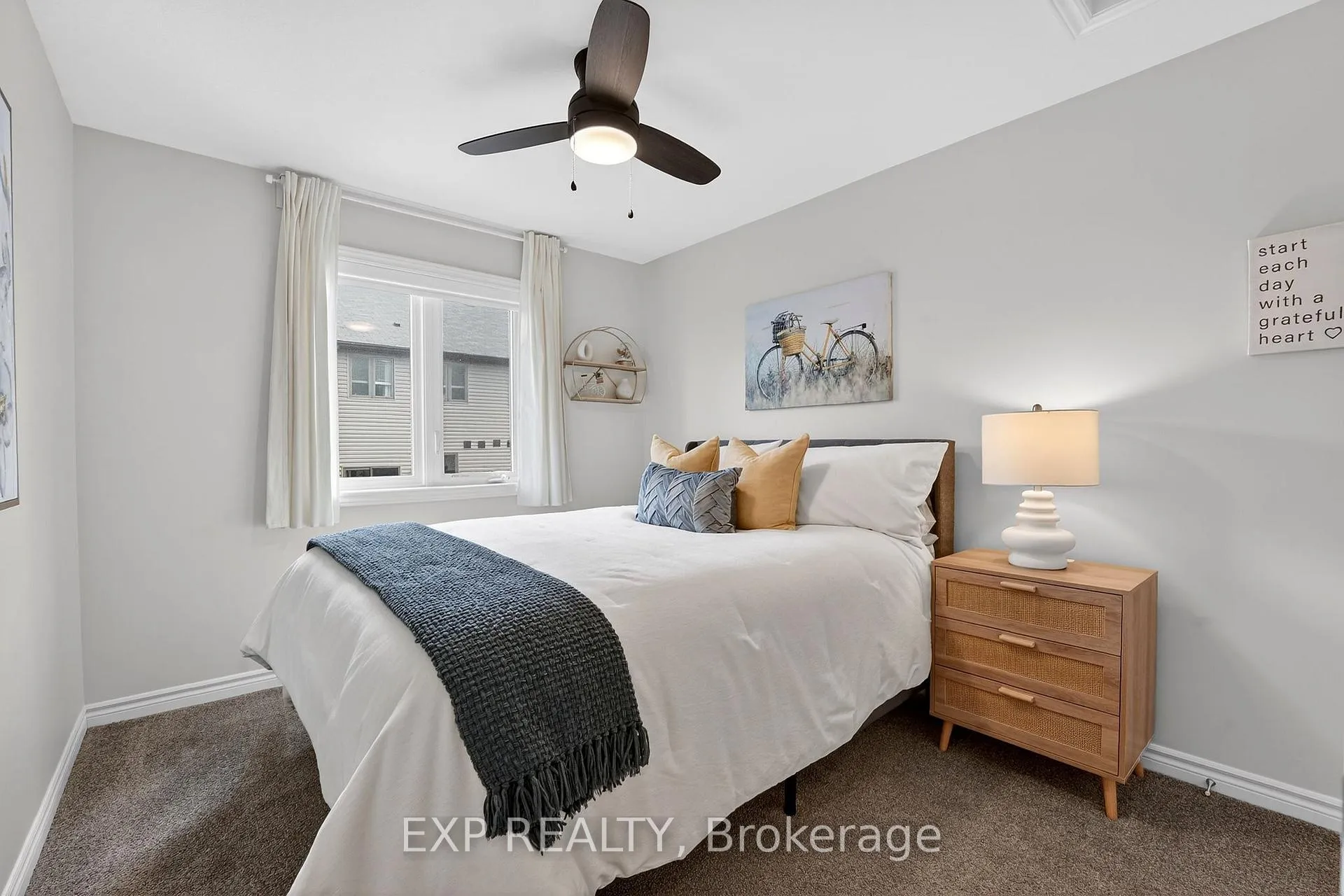 Photo 28 of 4037 Crown Street, Lincoln, Beamsville — HOMEH