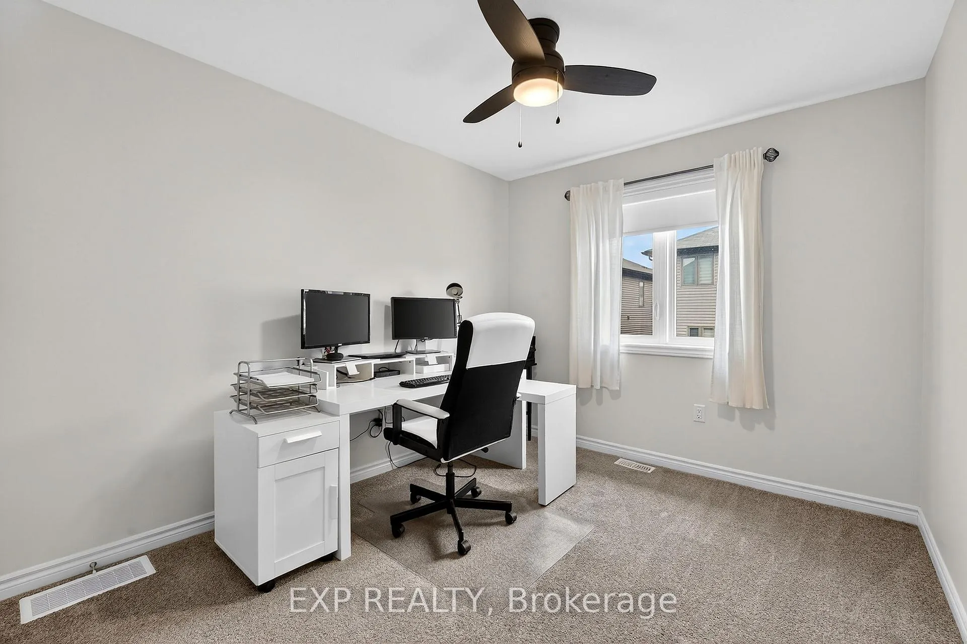 Photo 30 of 4037 Crown Street, Lincoln, Beamsville — HOMEH