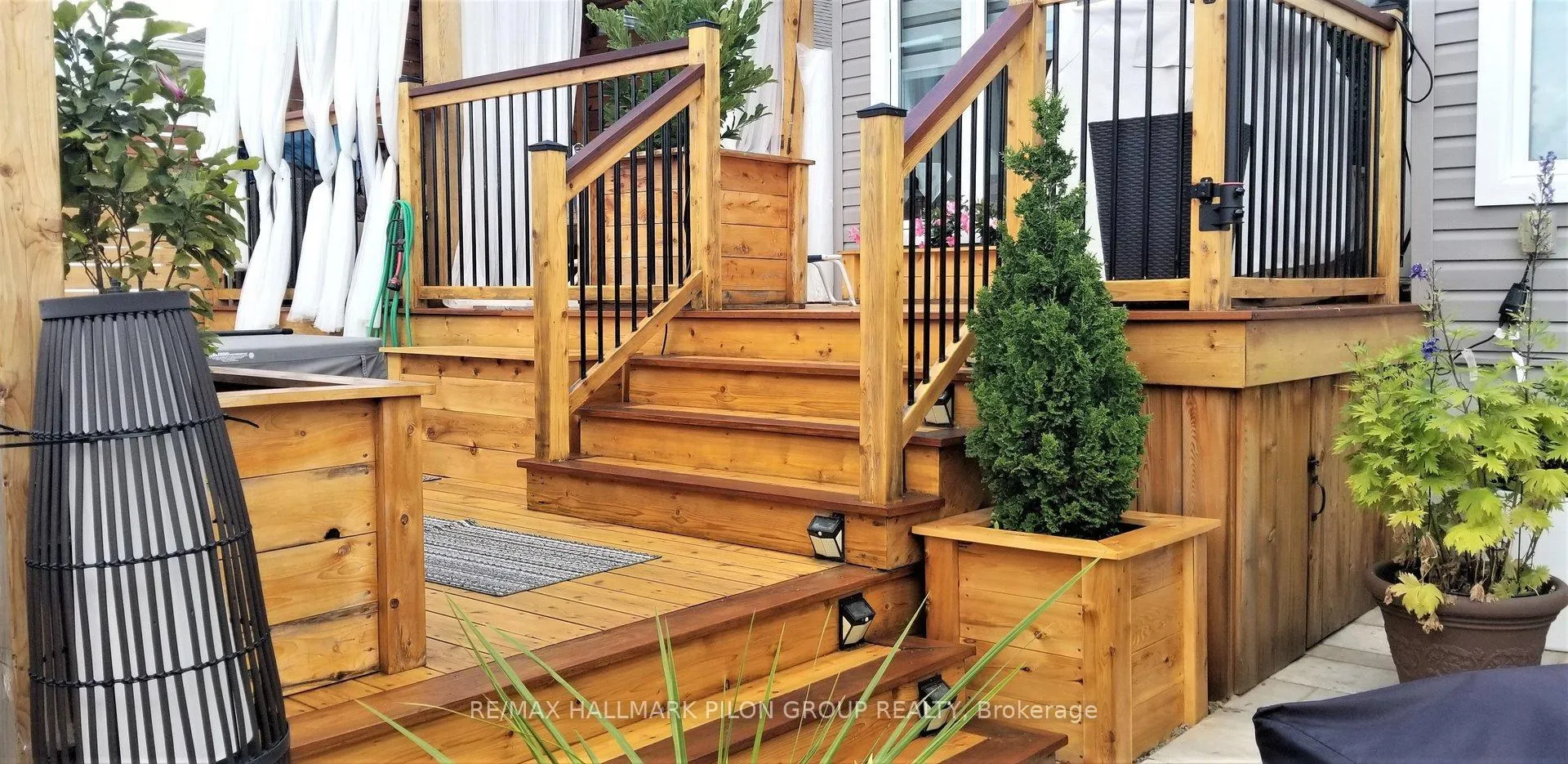 Photo 23 of 811 Tewin Circle, Ottawa, Camelot — HOMEH