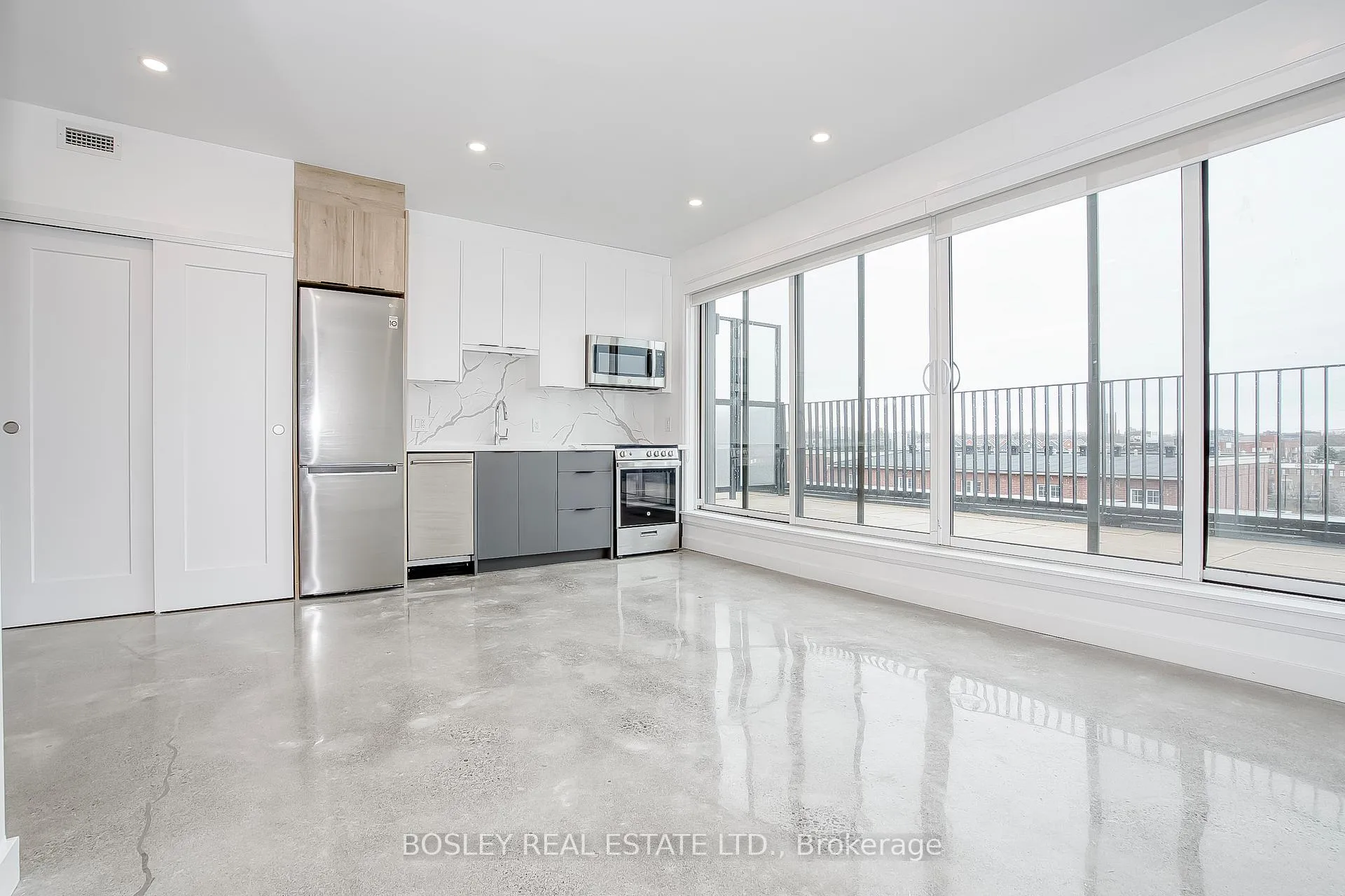 Photo 1 of Unit 52, 41 River Street, Toronto, Regent Park — HOMEH