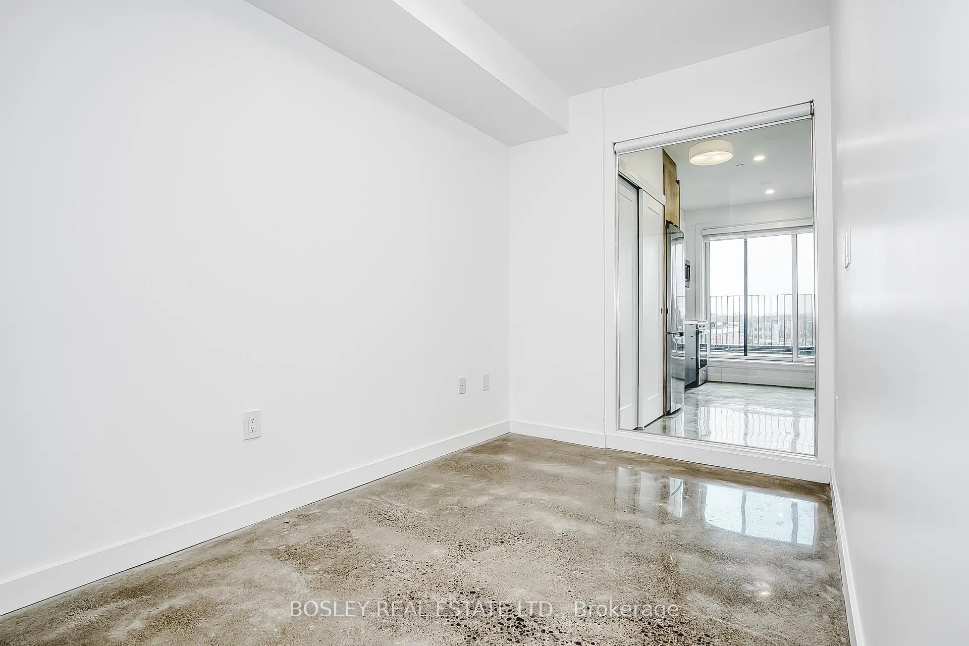 Photo 10 of Unit 52, 41 River Street, Toronto, Regent Park — HOMEH