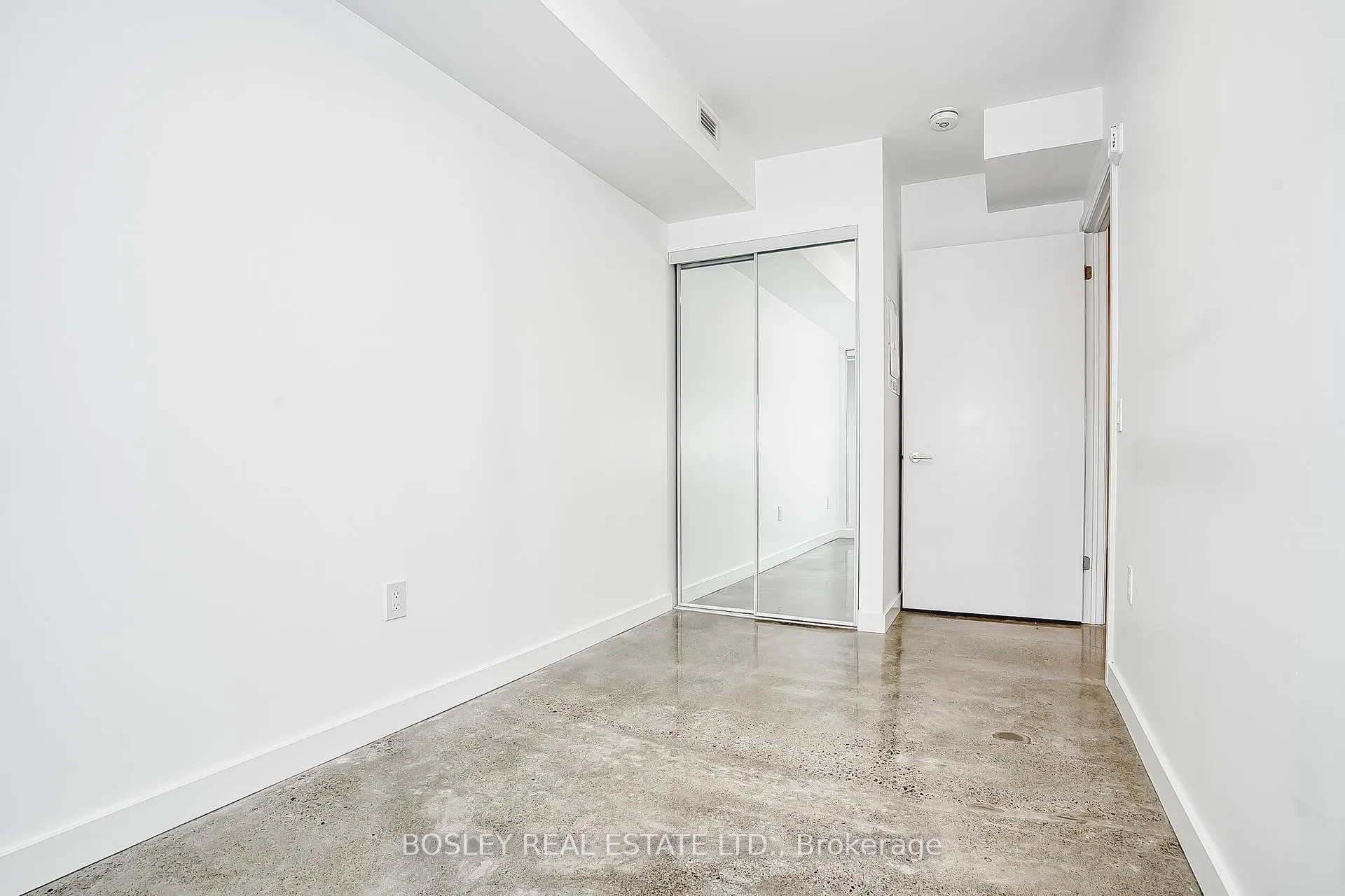 Photo 13 of Unit 52, 41 River Street, Toronto, Regent Park — HOMEH