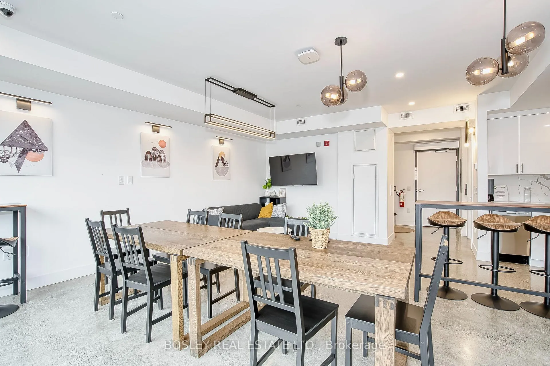 Photo 28 of Unit 52, 41 River Street, Toronto, Regent Park — HOMEH