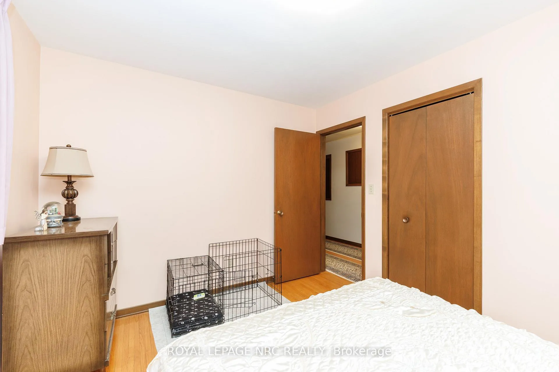 Photo 20 of 6852 Corwin Crescent, Niagara Falls, Dorchester — HOMEH