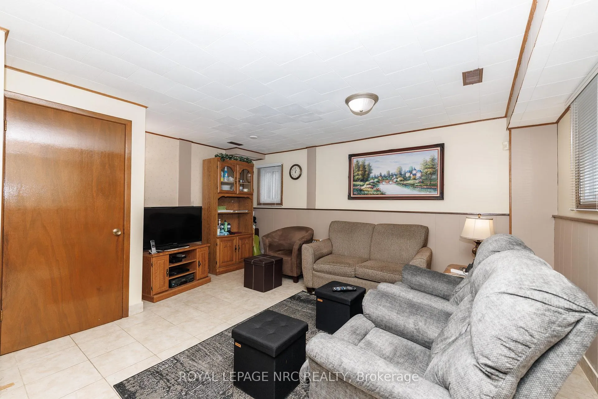 Photo 31 of 6852 Corwin Crescent, Niagara Falls, Dorchester — HOMEH