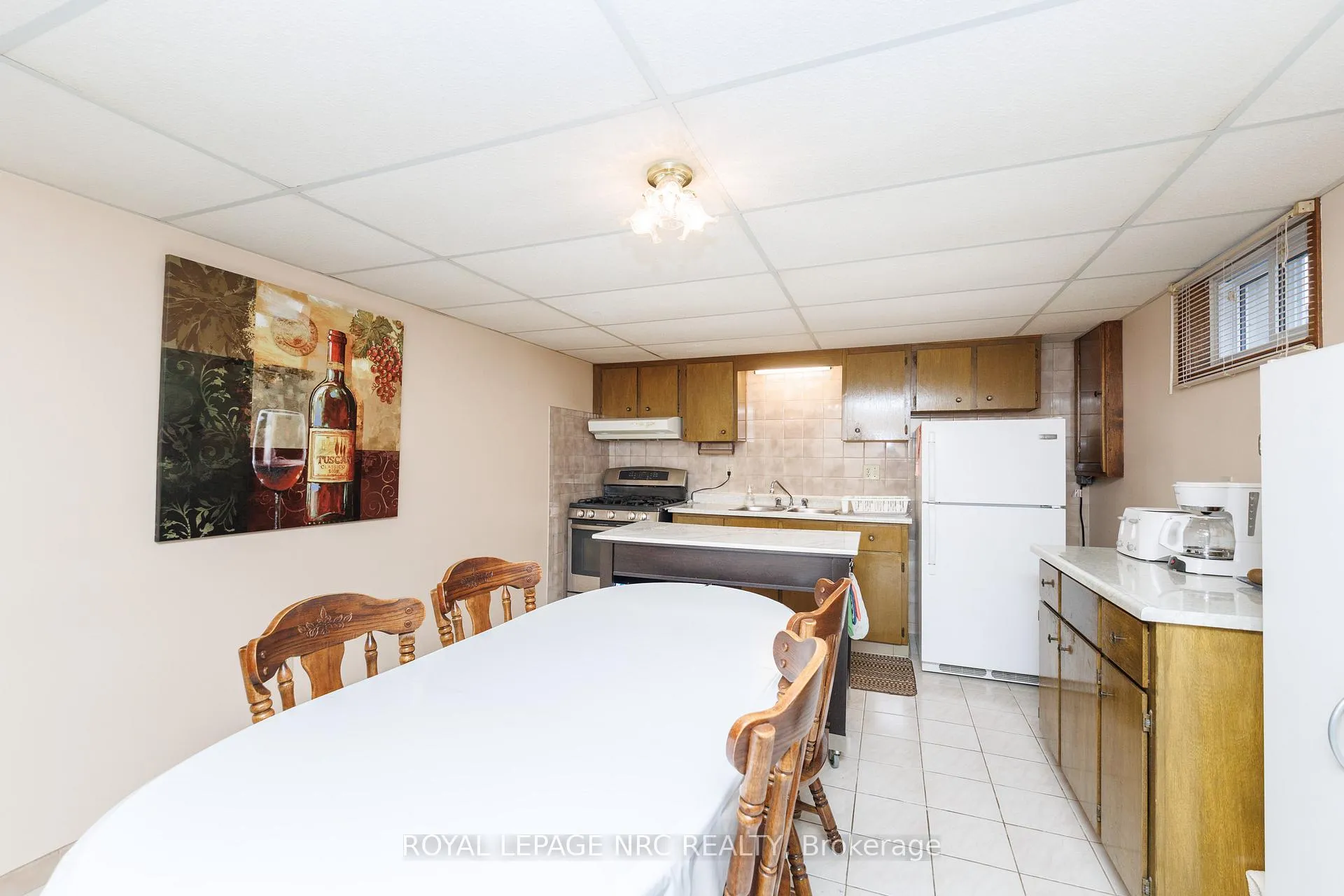 Photo 34 of 6852 Corwin Crescent, Niagara Falls, Dorchester — HOMEH