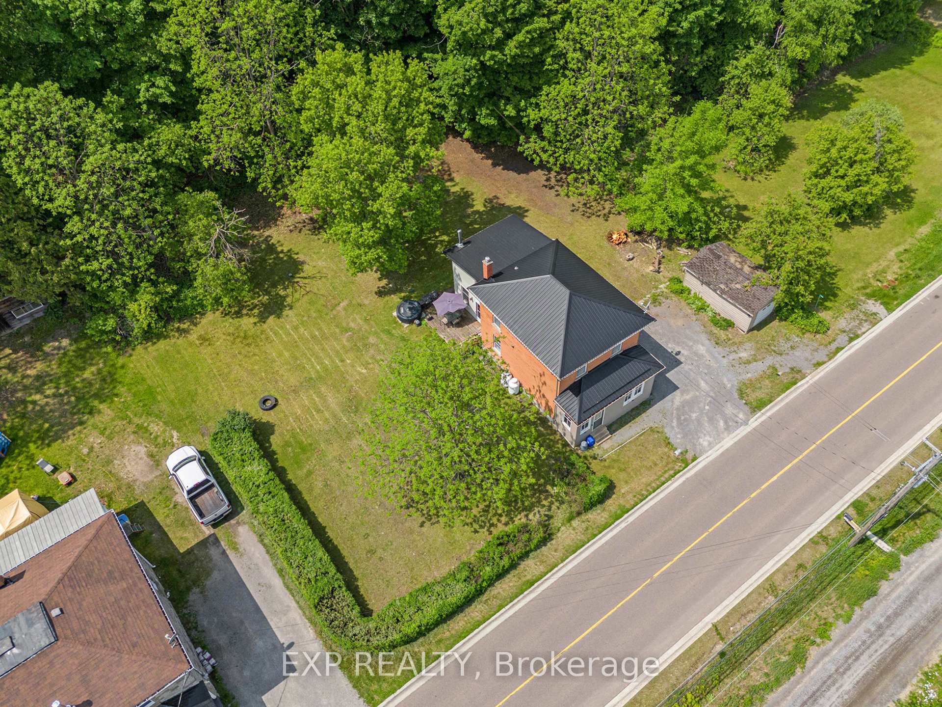 Photo 3 of 1589 River Road, McNab/Braeside, Mcnab/Braeside Twps — HOMEH