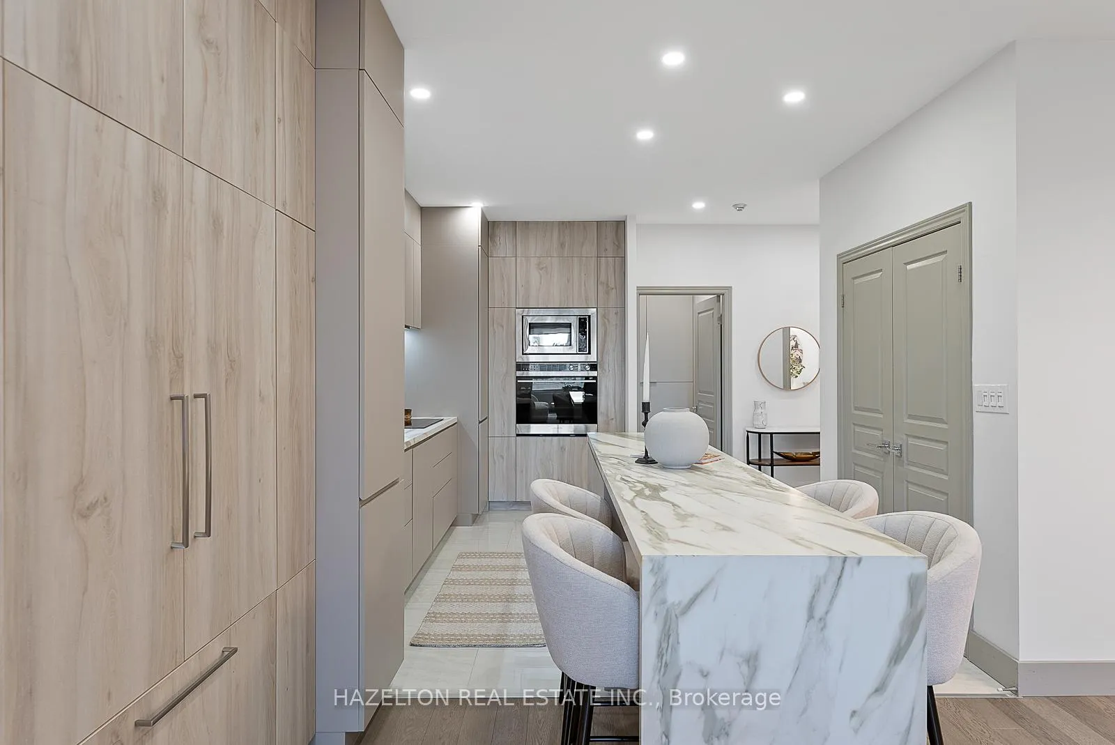 Photo 11 of Unit 1209, 102 Bloor Street W, Toronto, The Annex — HOMEH