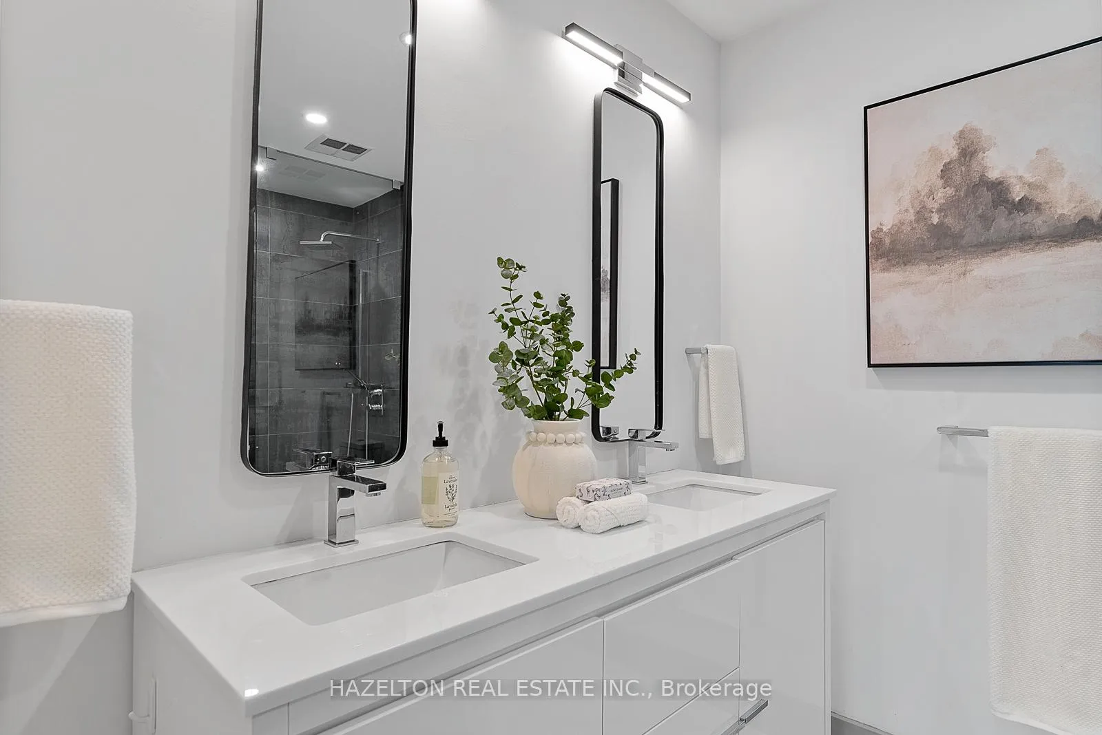 Photo 17 of Unit 1209, 102 Bloor Street W, Toronto, The Annex — HOMEH