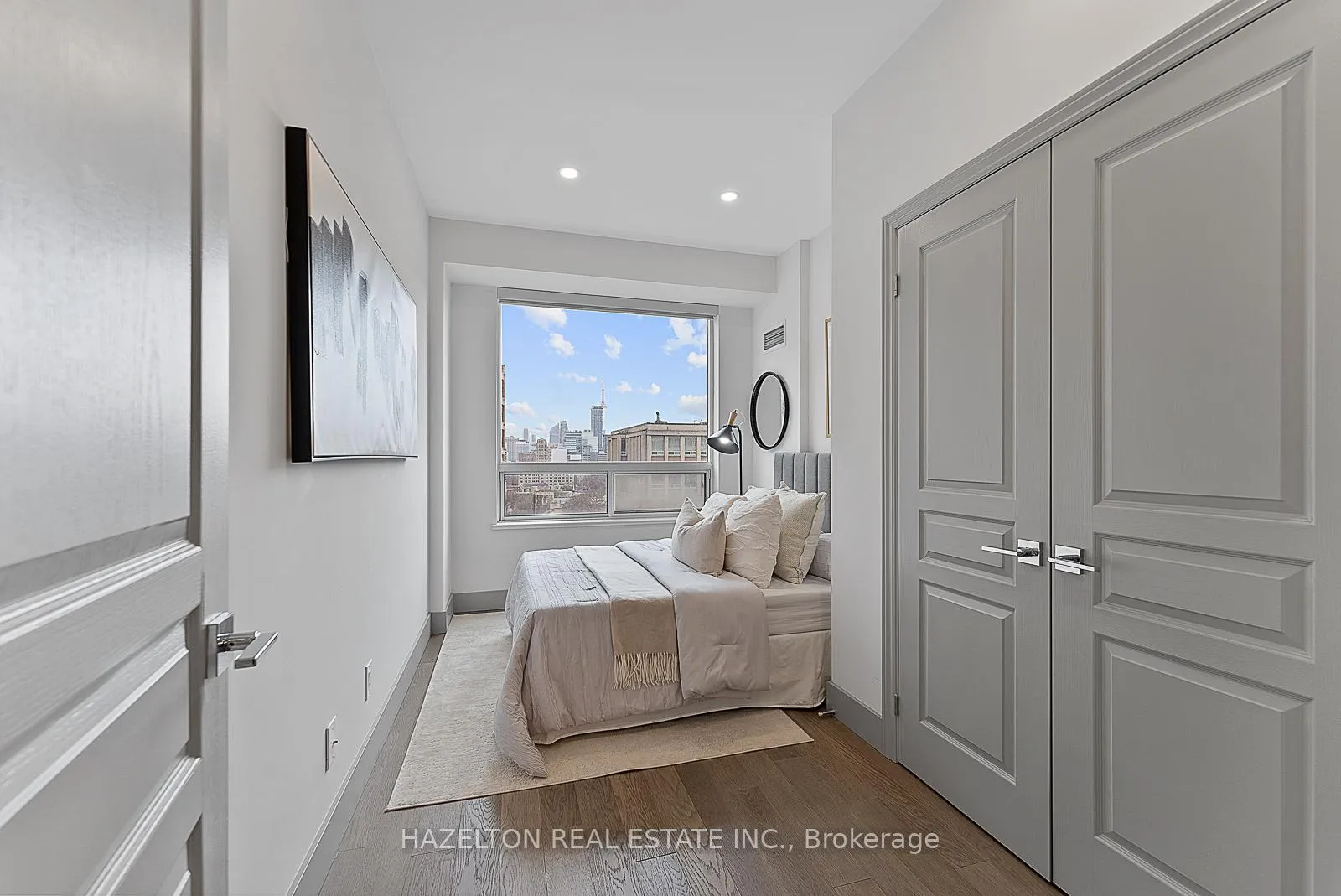 Photo 22 of Unit 1209, 102 Bloor Street W, Toronto, The Annex — HOMEH