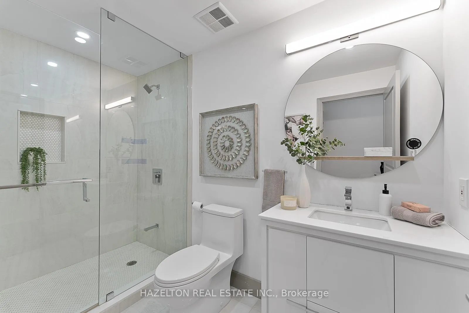 Photo 24 of Unit 1209, 102 Bloor Street W, Toronto, The Annex — HOMEH