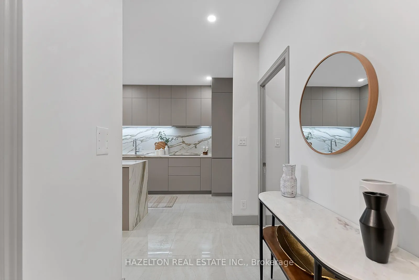 Photo 25 of Unit 1209, 102 Bloor Street W, Toronto, The Annex — HOMEH
