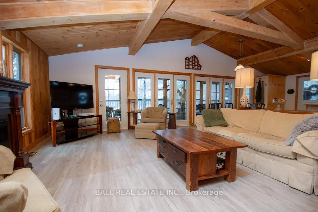 Photo 4 of 1084 Duck Pond Lane, Douro-Dummer — HOMEH