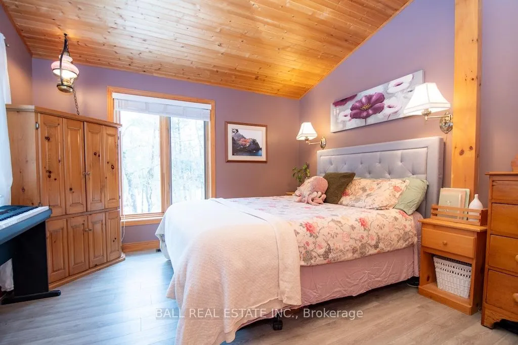 Photo 14 of 1084 Duck Pond Lane, Douro-Dummer — HOMEH