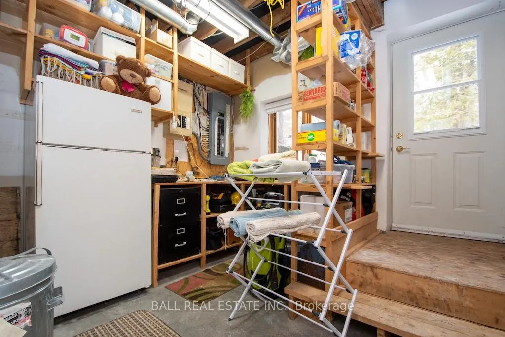 Photo 37 of 1084 Duck Pond Lane, Douro-Dummer — HOMEH