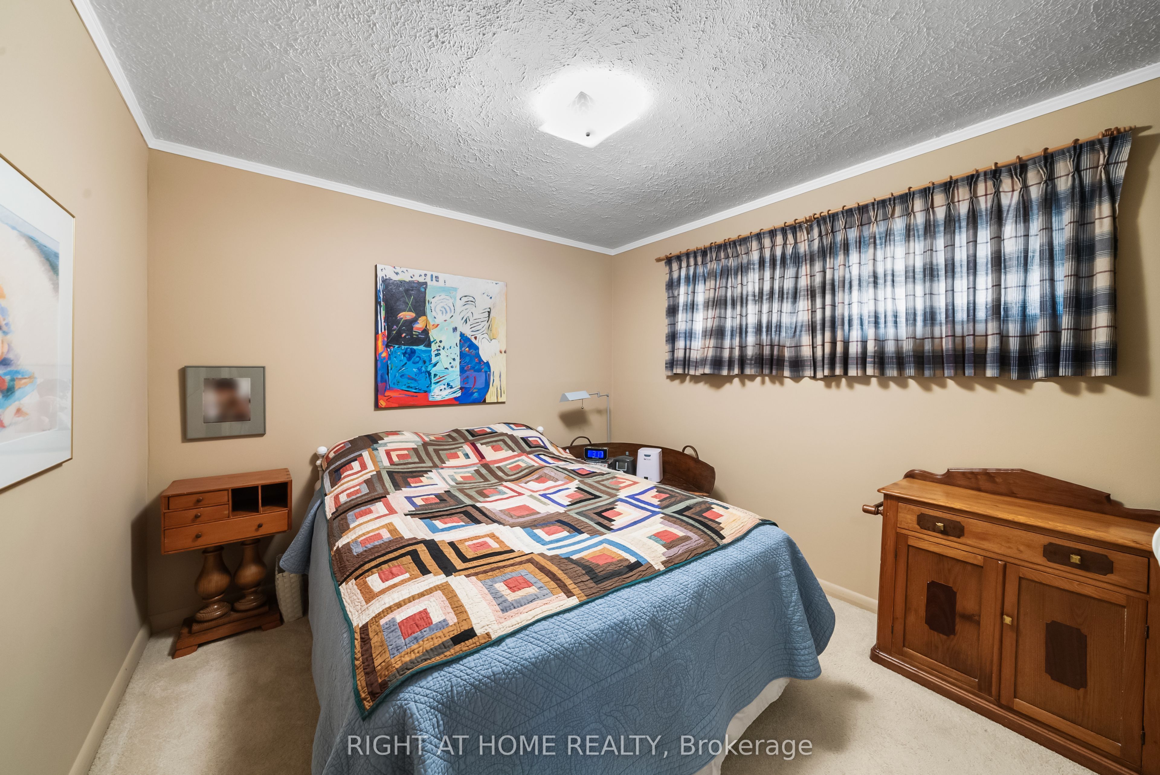 Photo 18 of 1002 Dunlop Street, Whitby, Downtown Whitby — HOMEH