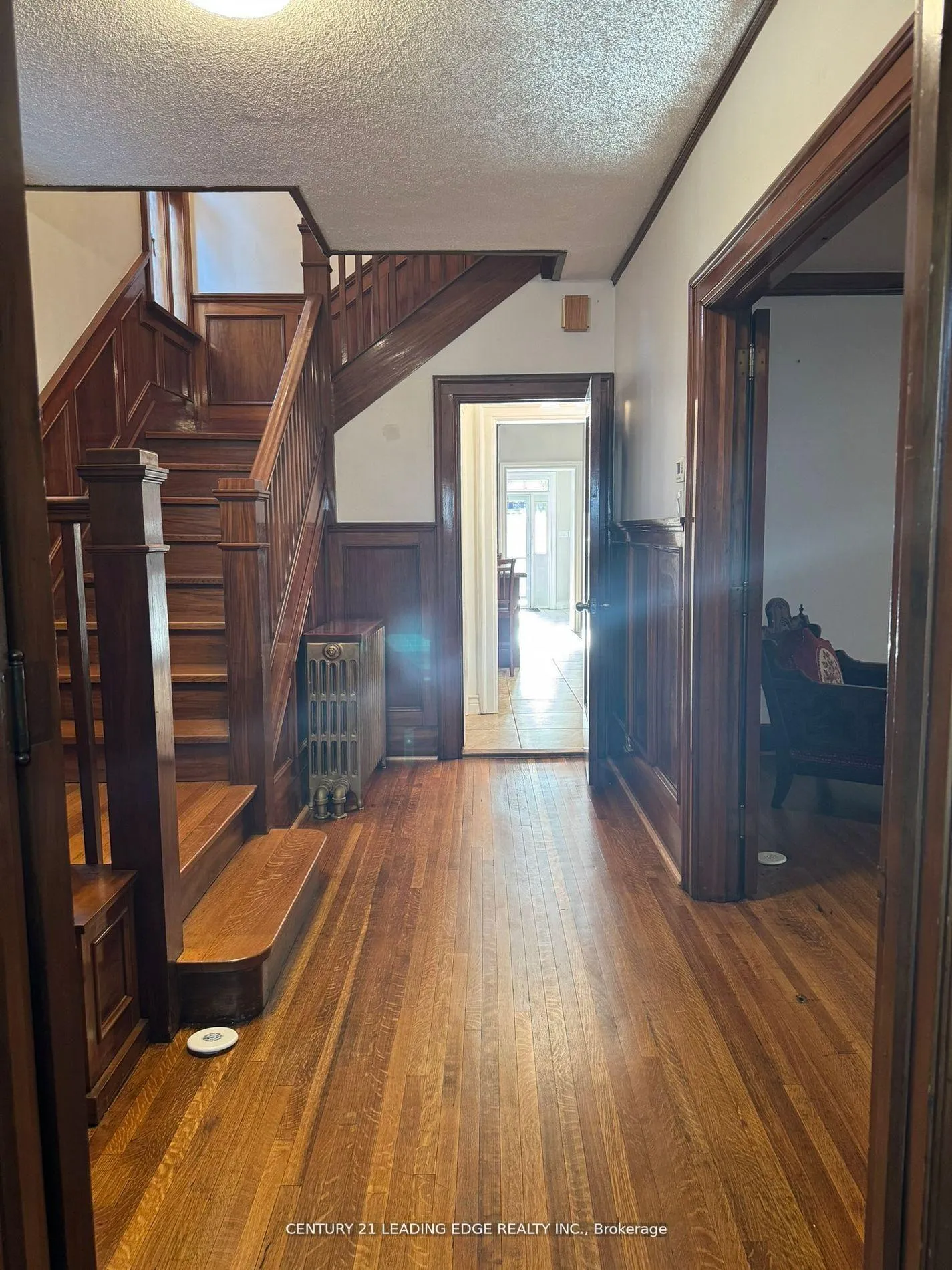 Photo 4 of 1274 Broadview Avenue, Toronto, Broadview North — HOMEH