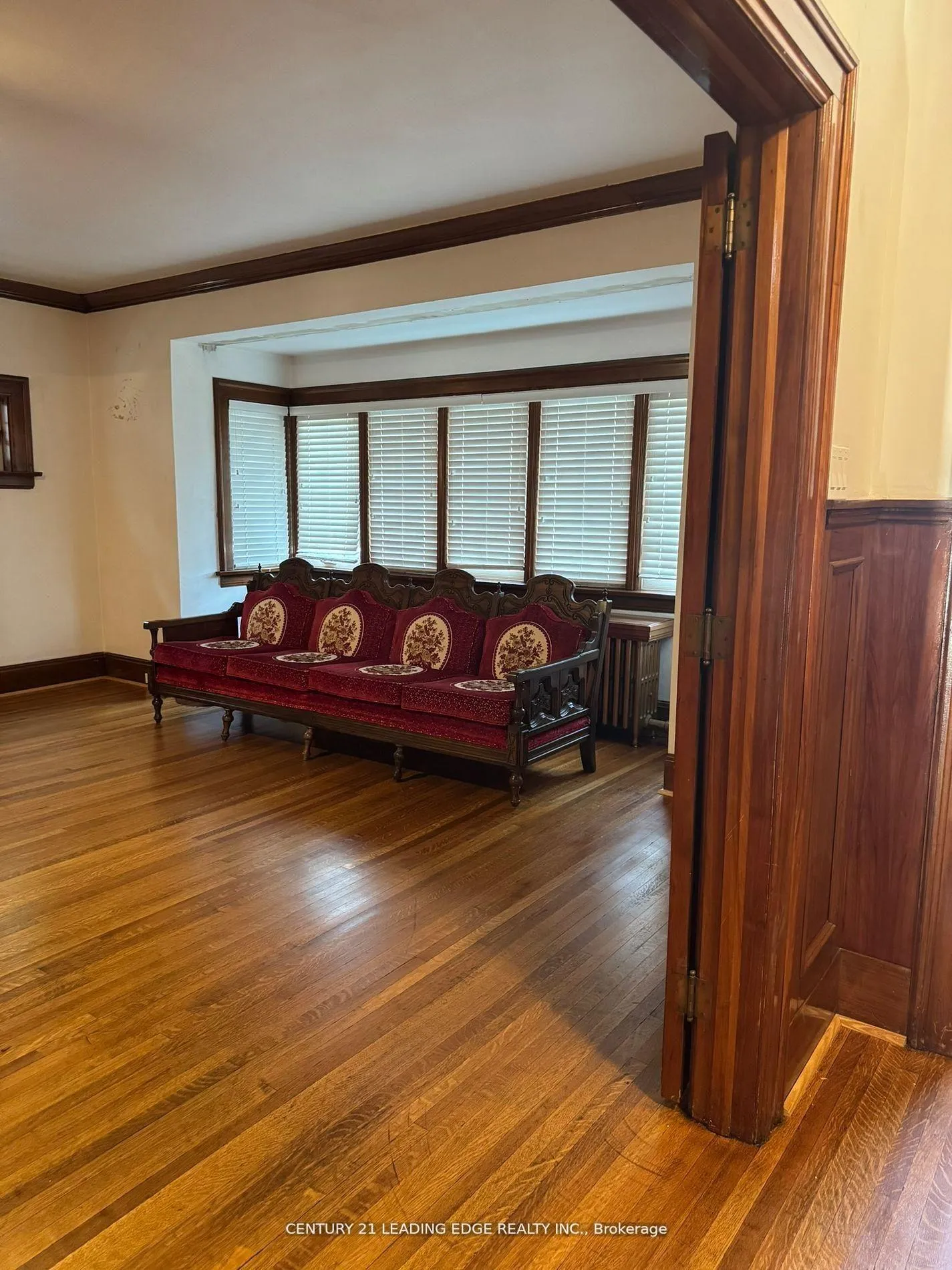 Photo 6 of 1274 Broadview Avenue, Toronto, Broadview North — HOMEH