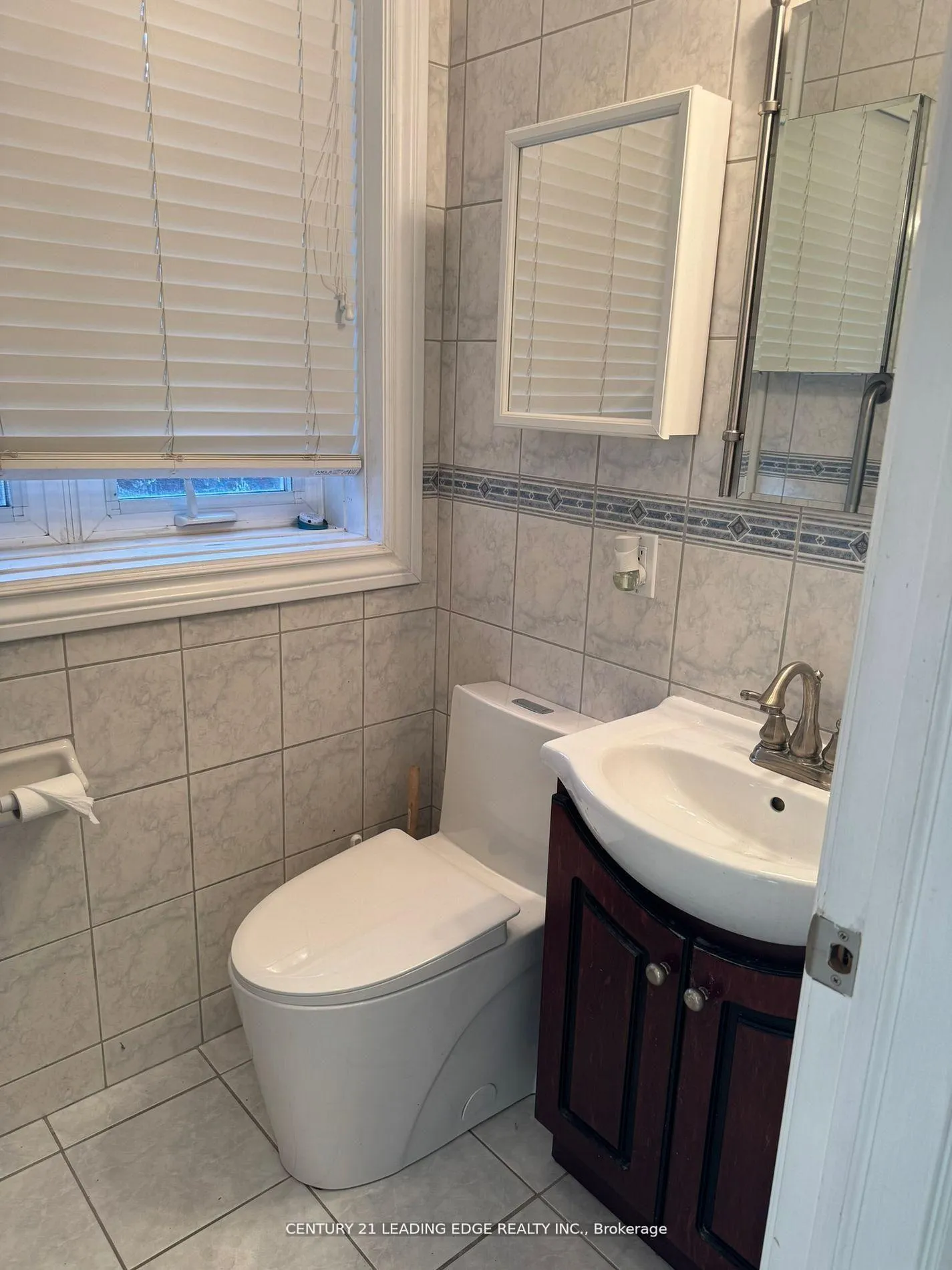 Photo 18 of 1274 Broadview Avenue, Toronto, Broadview North — HOMEH