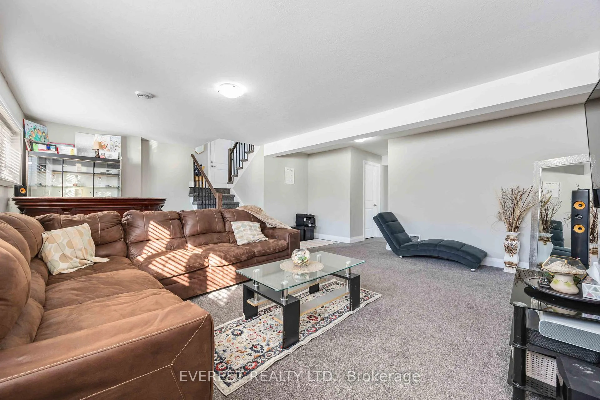 Photo 26 of 668 Winners Circle, St. Clair — HOMEH
