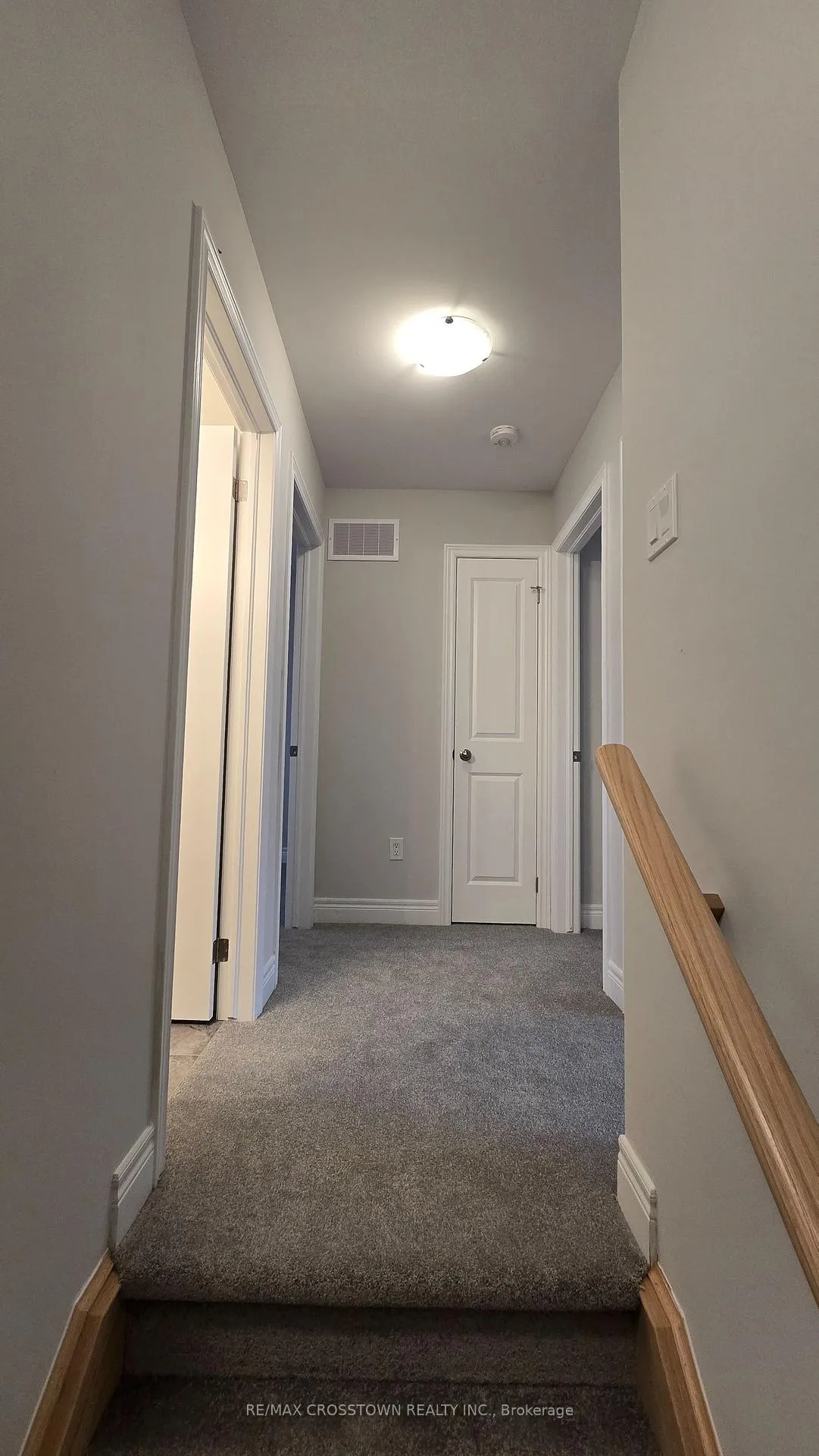 Photo 10 of 22 McConnell Crescent, Bracebridge, Macaulay — HOMEH