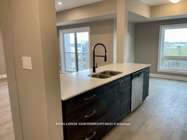 Photo 4 of Unit 501, 8 Culinary Lane, Barrie, Innis-Shore — HOMEH