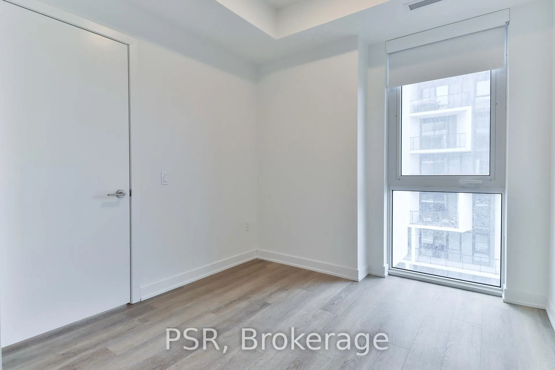 Photo 18 of Unit 1113, 9 Tecumseth Street, Toronto, Niagara — HOMEH