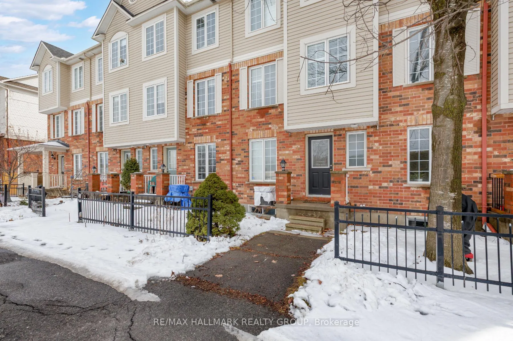 Photo 19 of Unit 241, 90 Edenvale Drive, Ottawa, Kanata - Beaverbrook — HOMEH