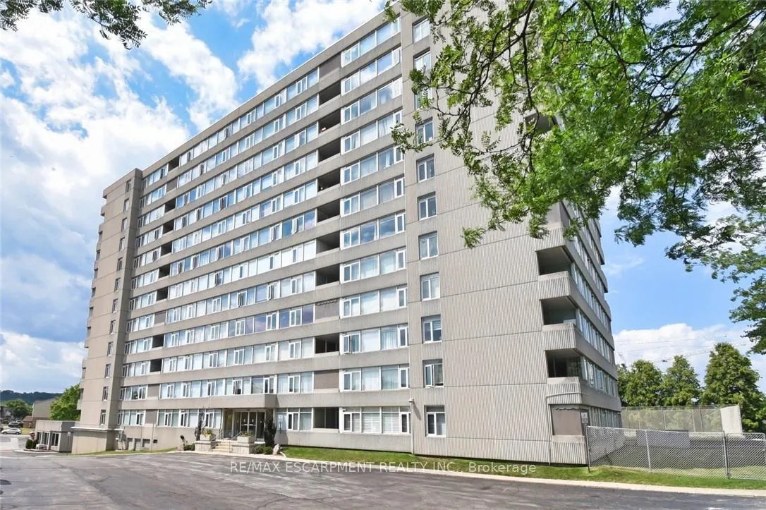Front of Unit 108, 40 Harrisford Street