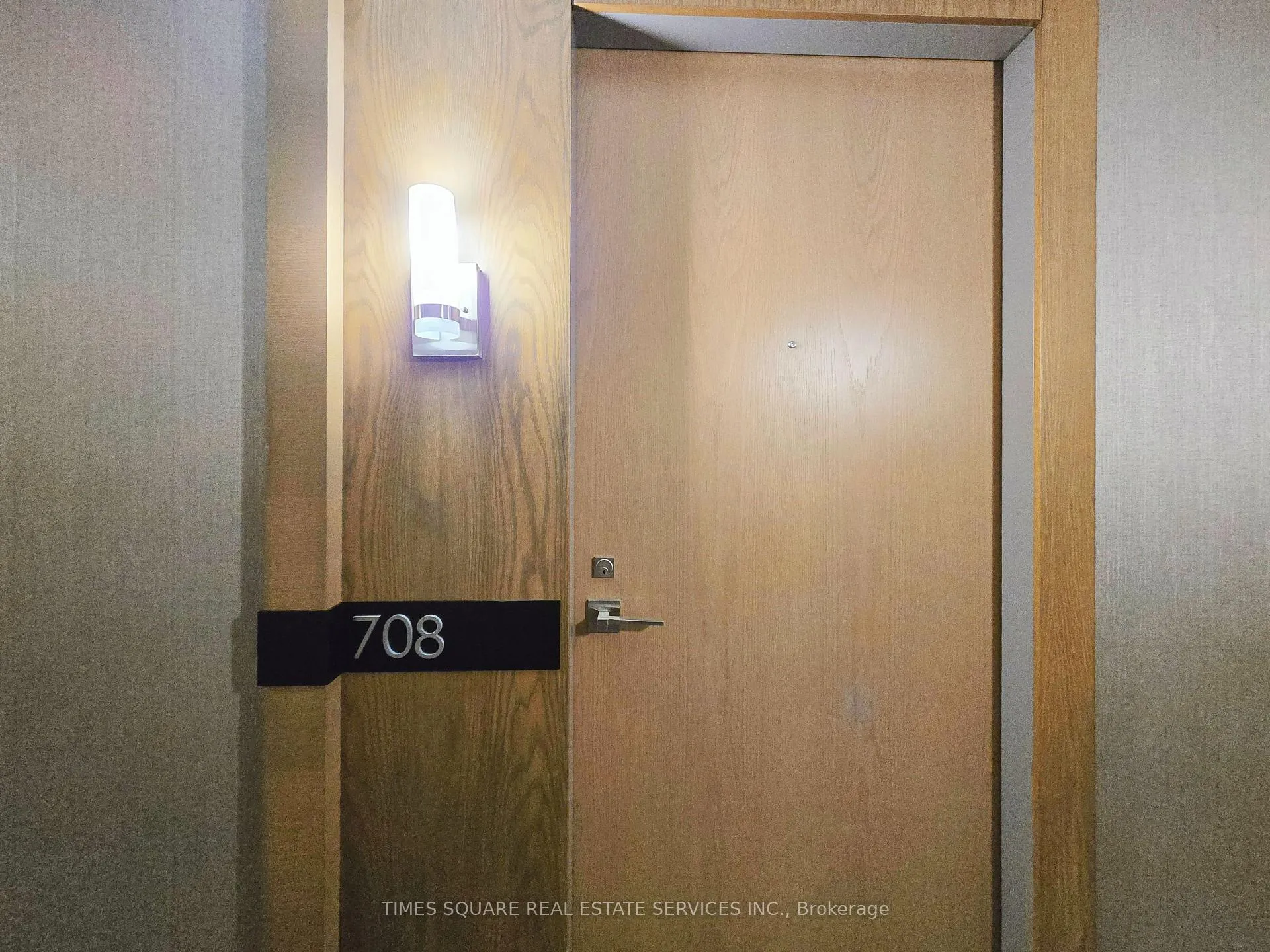 Photo 9 of Unit 708, 18 Uptown Drive, Markham, Unionville — HOMEH