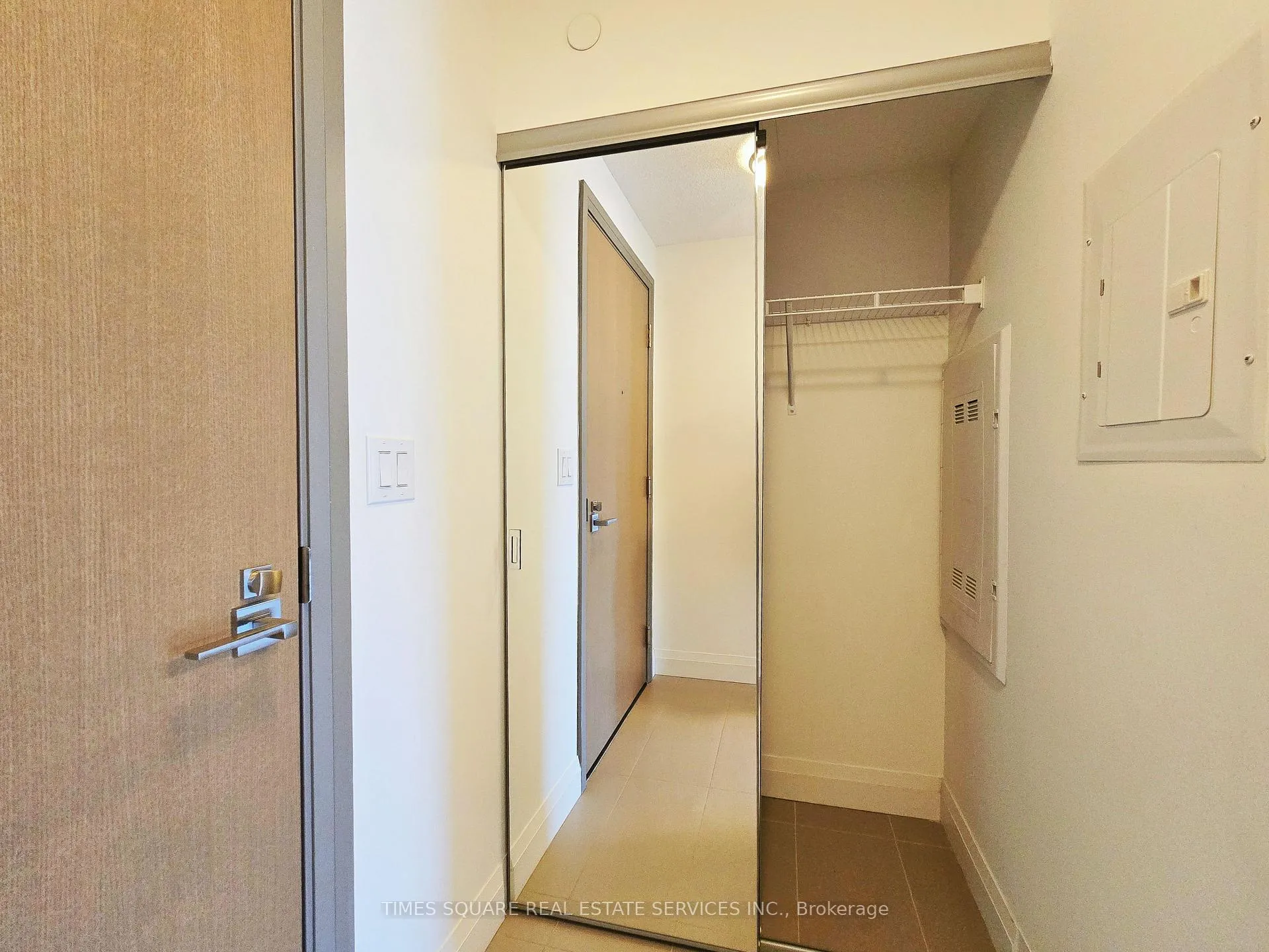Photo 10 of Unit 708, 18 Uptown Drive, Markham, Unionville — HOMEH