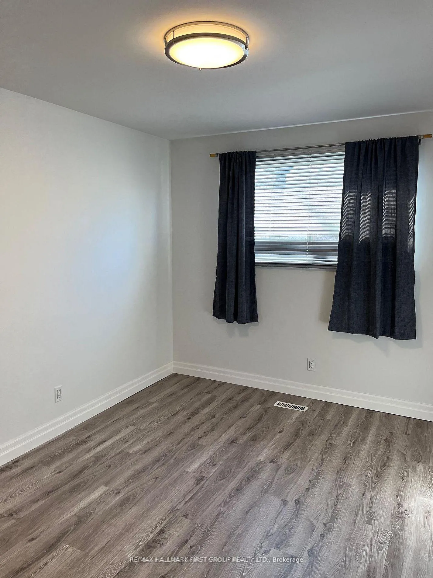 Photo 9 of 780 Westshore Boulevard, Pickering, West Shore — HOMEH