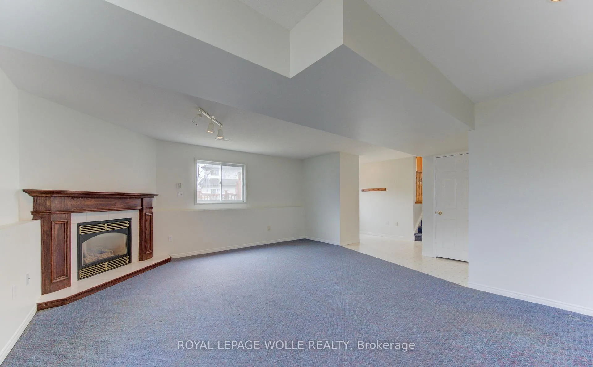 Photo 29 of Unit B, 655 Jacob Lane, Waterloo — HOMEH