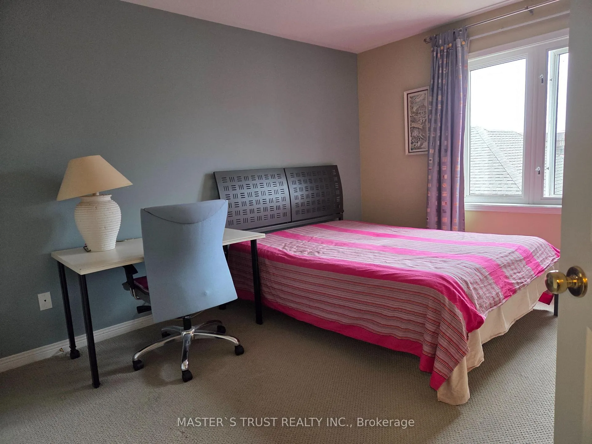 Photo 2 of Unit Room C, 45 Sharon Lee Drive, Markham, Berczy — HOMEH