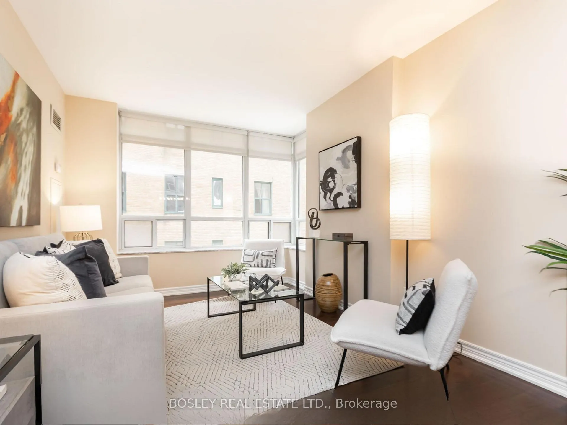 Photo 3 of Unit 302, 60 St Clair Avenue W, Toronto, Yonge-St. Clair — HOMEH