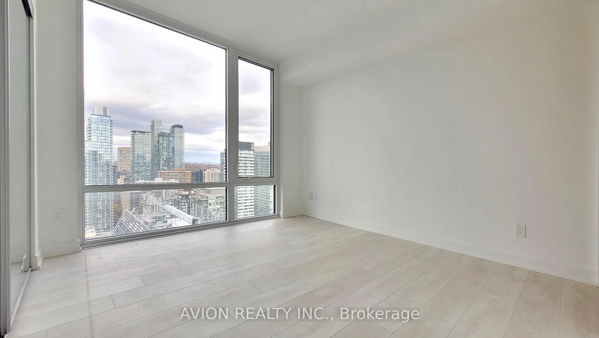 Photo 11 of Unit 3102, 501 Yonge Street, Toronto, Church-Yonge Corridor — HOMEH