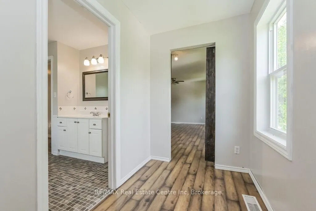 Photo 30 of 353 Wellington Street E, Wellington North, Mount Forest — HOMEH