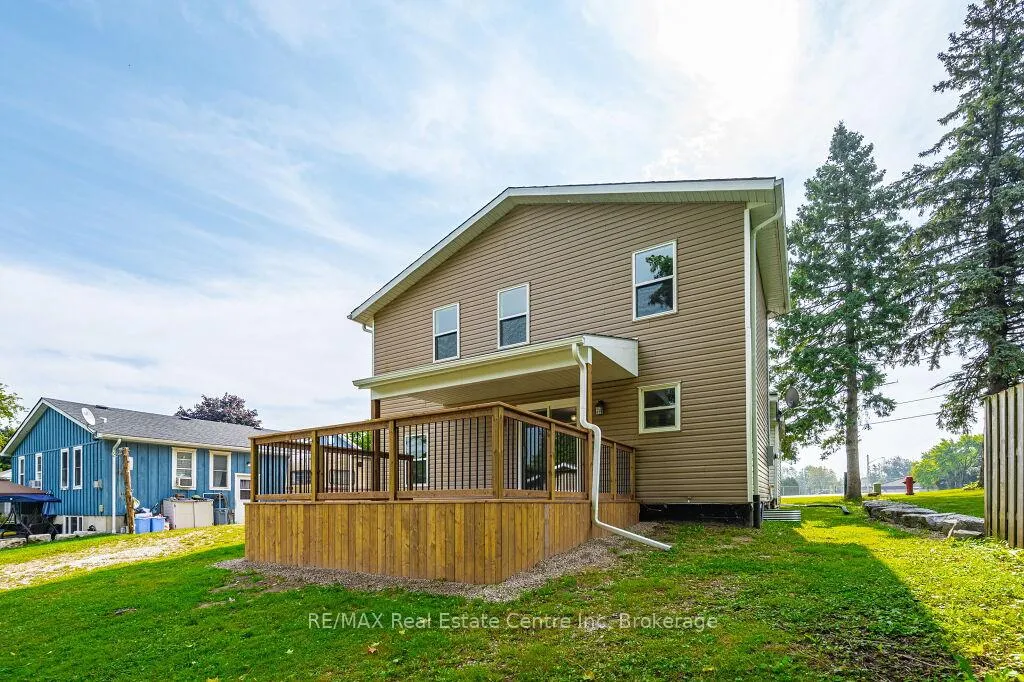 Photo 32 of 353 Wellington Street E, Wellington North, Mount Forest — HOMEH