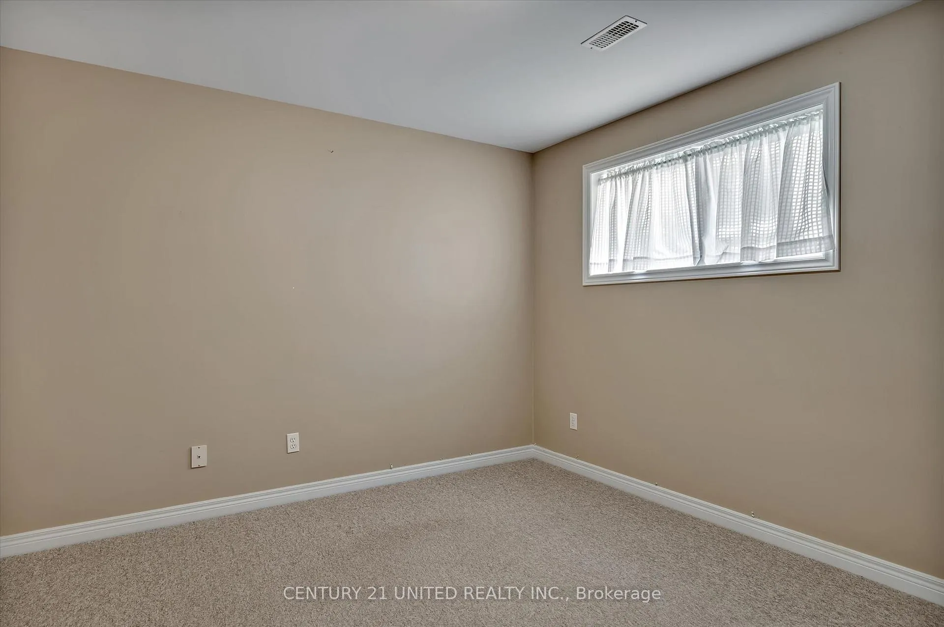 Photo 39 of 1329 White Crescent, Peterborough, Monaghan Ward 2 — HOMEH