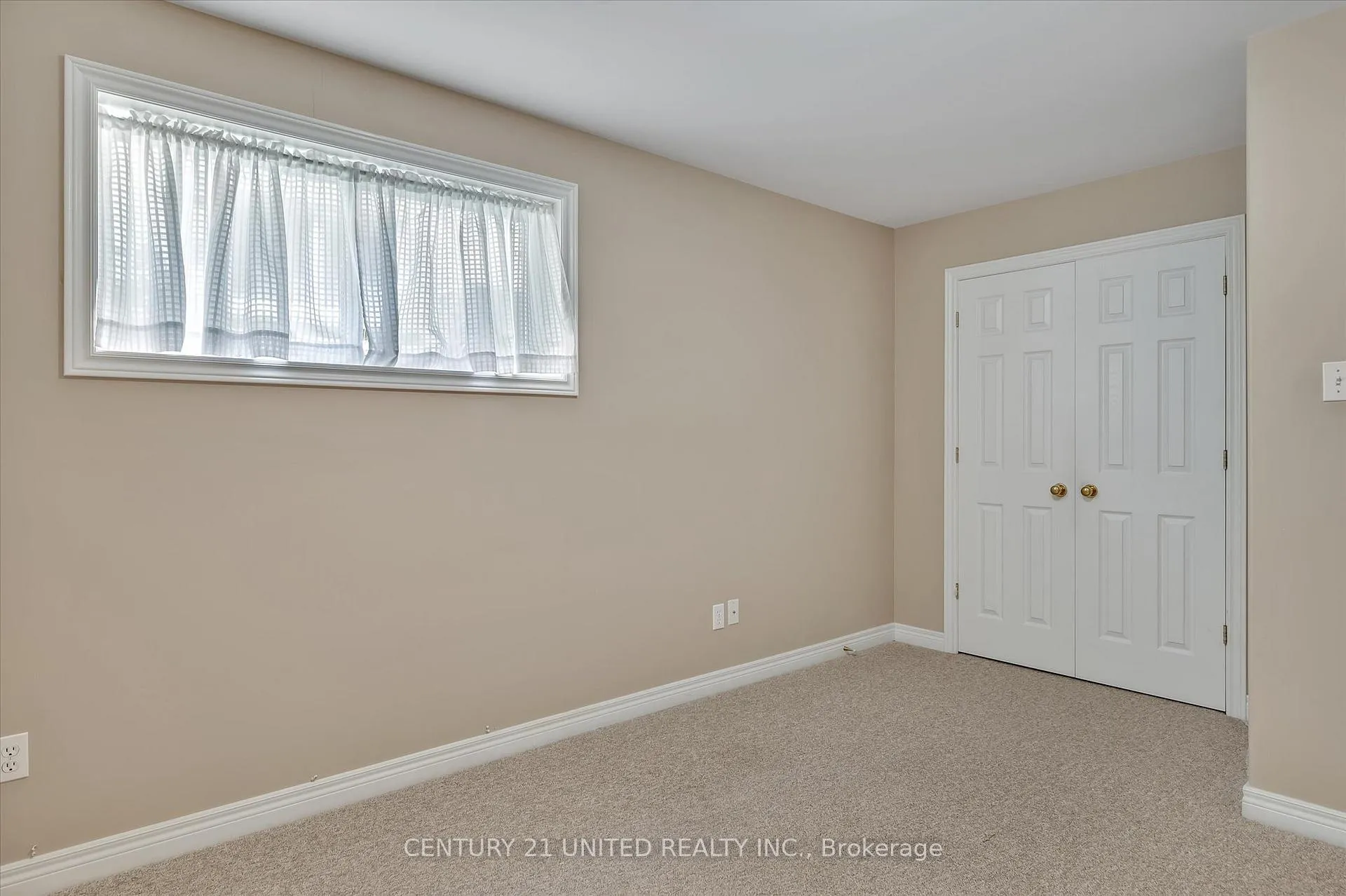 Photo 40 of 1329 White Crescent, Peterborough, Monaghan Ward 2 — HOMEH