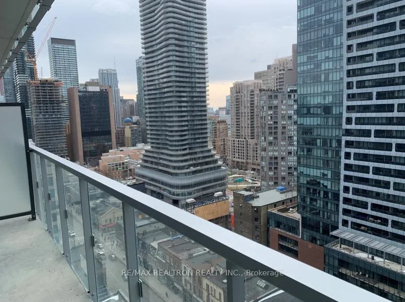 Photo 7 of Unit 1910, 3 Gloucester Street, Toronto, Church-Yonge Corridor — HOMEH