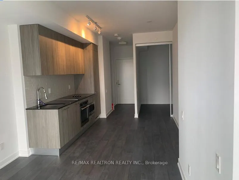 Photo 8 of Unit 1910, 3 Gloucester Street, Toronto, Church-Yonge Corridor — HOMEH