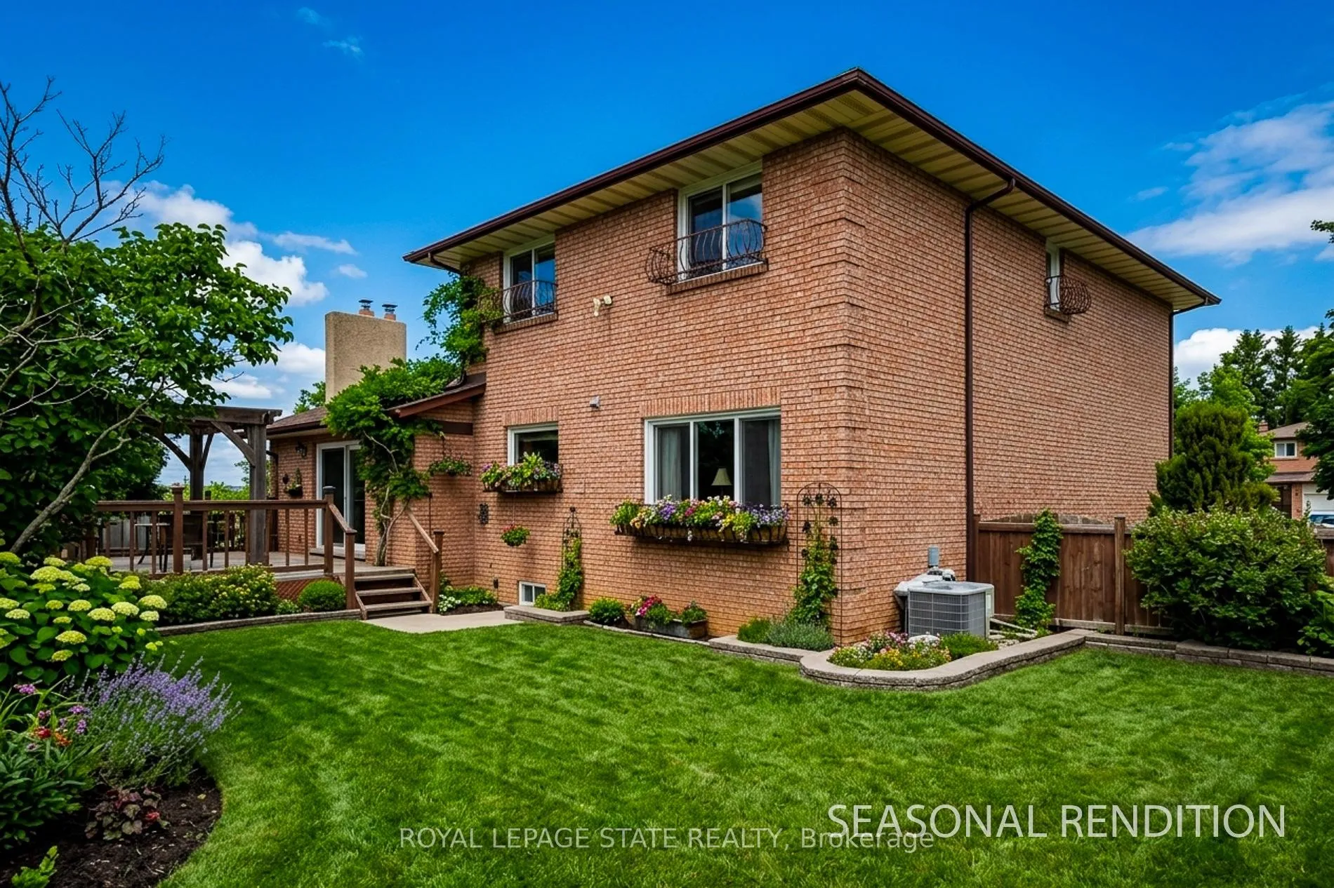 Photo 6 of 52 Elena Court, Hamilton, Gurnett — HOMEH