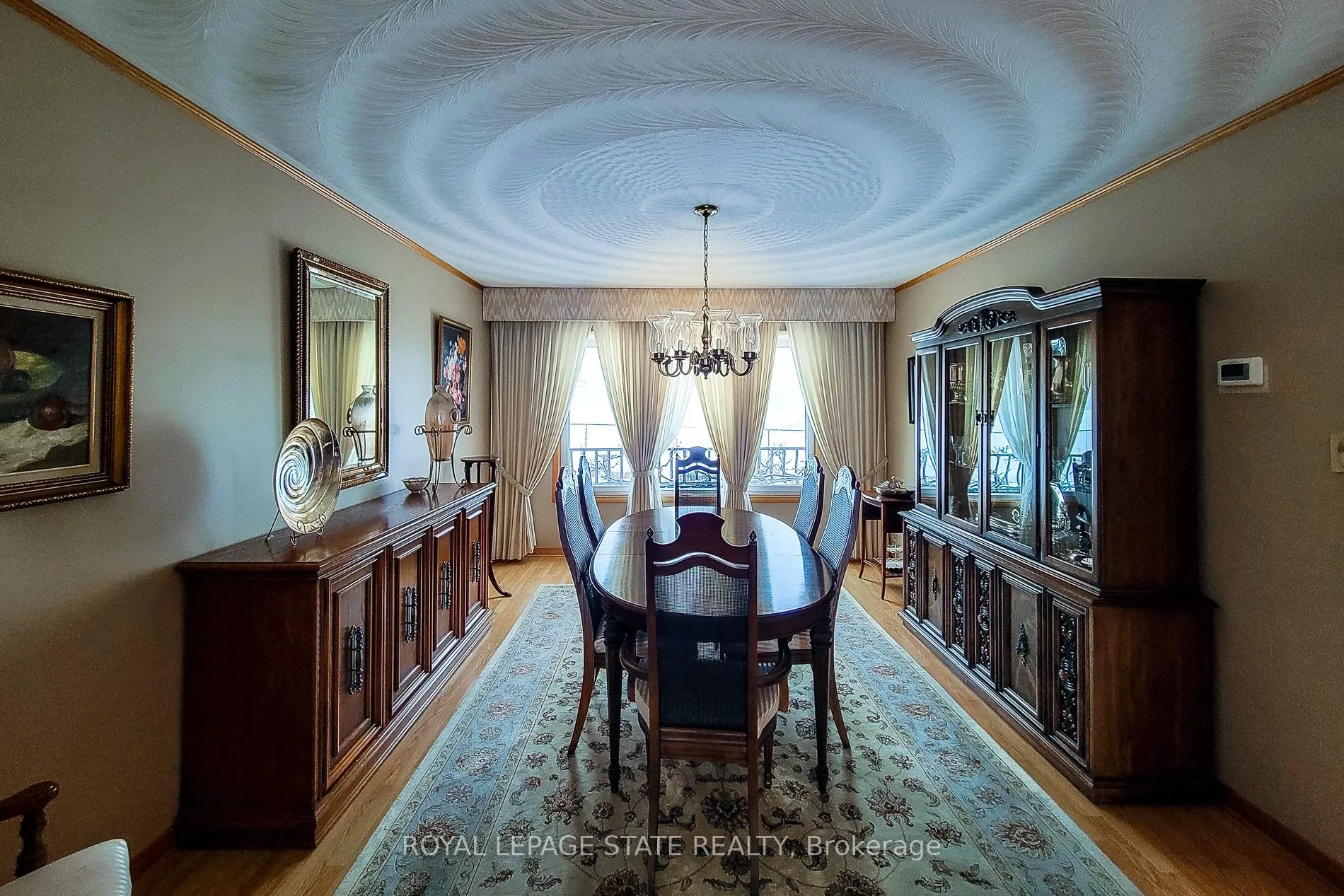 Photo 14 of 52 Elena Court, Hamilton, Gurnett — HOMEH