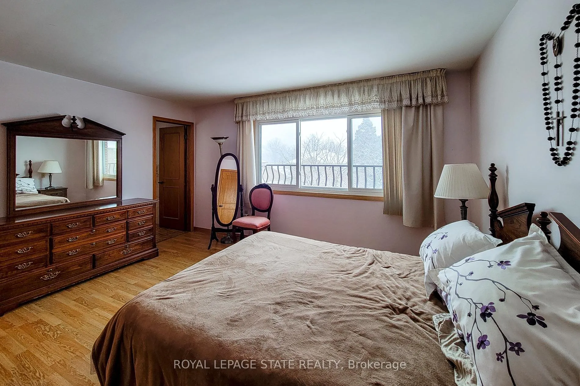 Photo 27 of 52 Elena Court, Hamilton, Gurnett — HOMEH