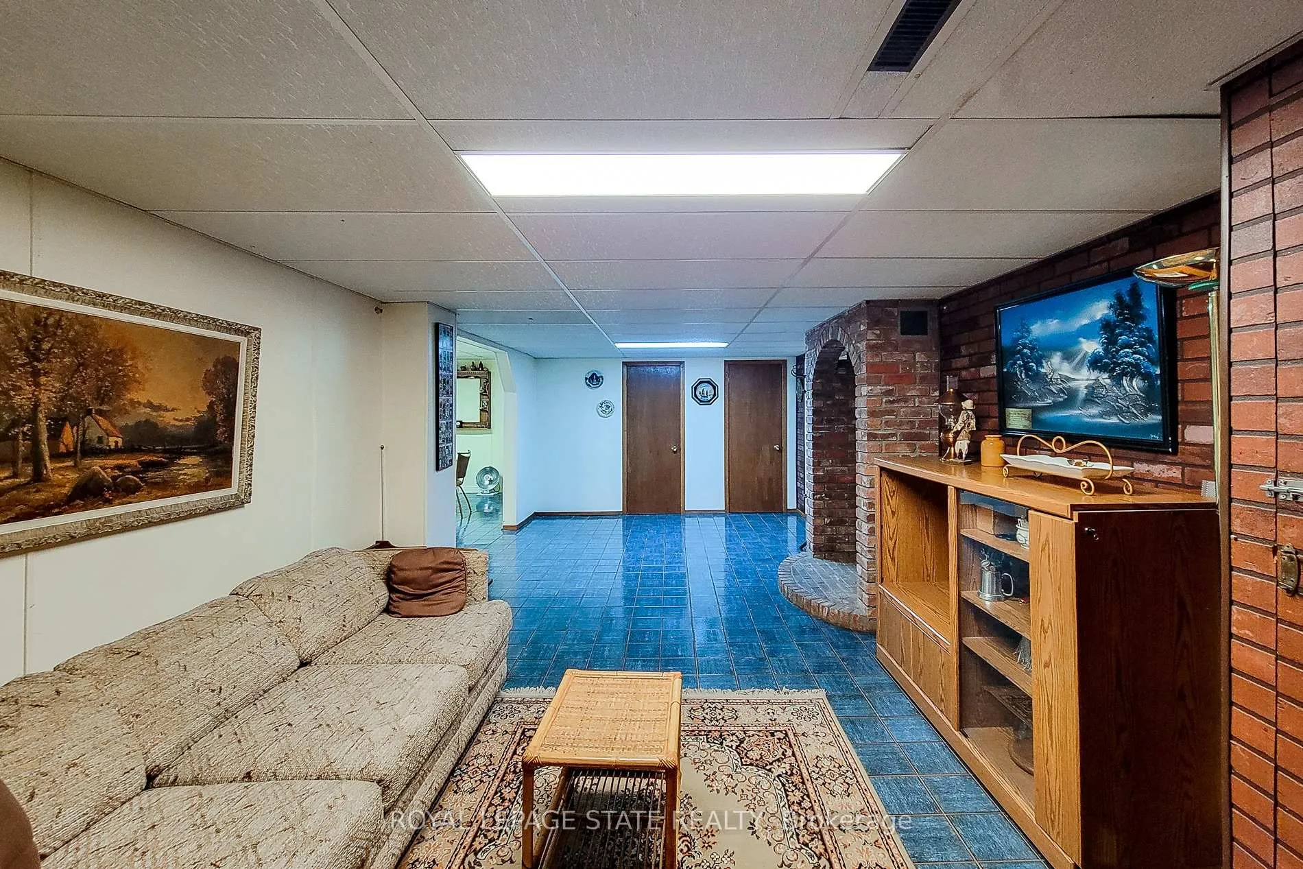 Photo 37 of 52 Elena Court, Hamilton, Gurnett — HOMEH